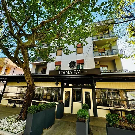 Praja Hotel